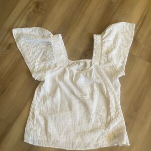 Beach lunch lounge medium flutter